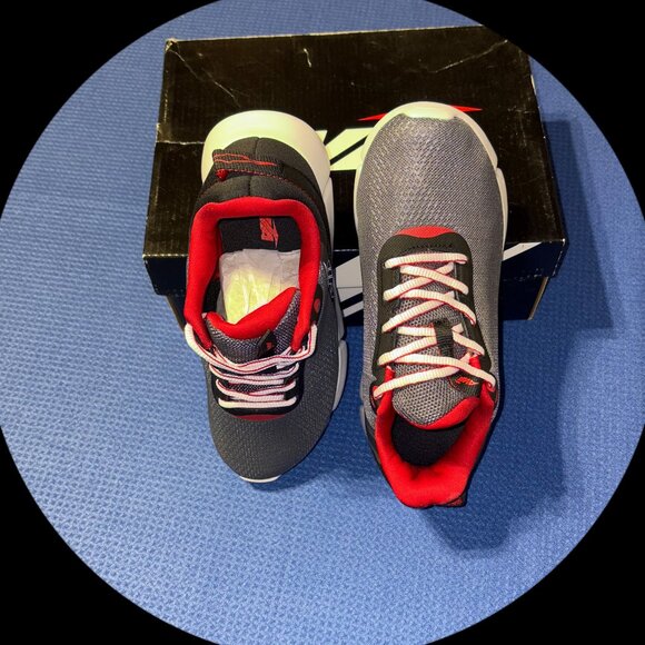 AVI-Blitz Steel Gray/Jet Black/Chinese Red Boys Size 3 Sneakers - Picture 6 of 10